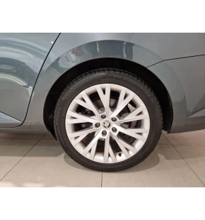 Škoda Superb Combi Style 2.0 TDI DSG thumbnail
