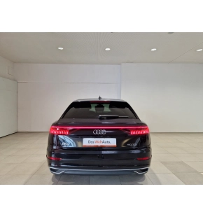 Audi Q8 50 TDI quattro thumbnail