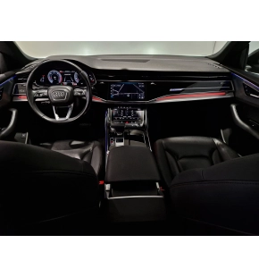 Audi Q8 50 TDI quattro thumbnail