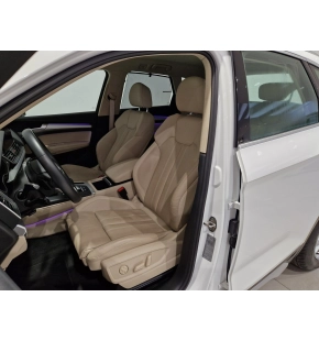 Audi Q5 Advanced 40 TDI quattro thumbnail
