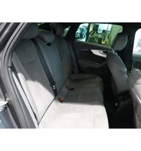 Audi A4 S Line 40 TDI quattro thumbnail