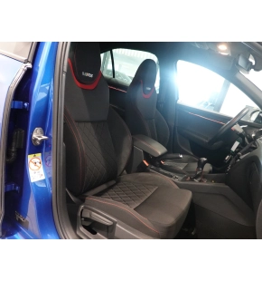 Škoda Octavia RS 230 2.0 TSI thumbnail