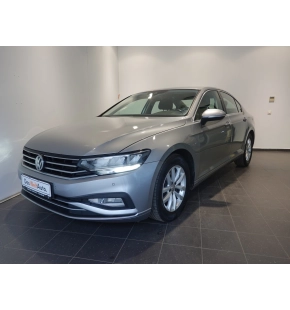 VW Noul Passat Comfortline 2.0 TDI DSG thumbnail