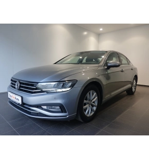 VW Noul Passat Comfortline 2.0 TDI DSG thumbnail