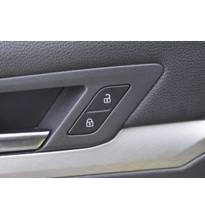 VW Golf Life 1.0 TSI thumbnail