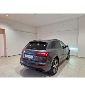 Audi Q5 40 TDI quattro S line thumbnail