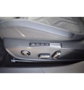 VW Noul Golf Style1.5 eTSI DSG mild hybTD thumbnail