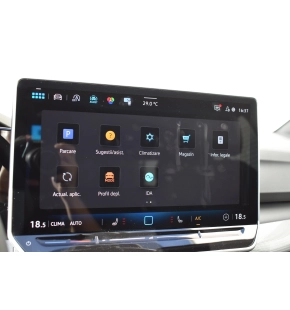VW Noul Golf Style1.5 eTSI DSG mild hybTD thumbnail
