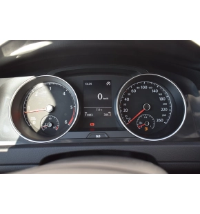 VW Golf Trendline 1.6 TDI thumbnail