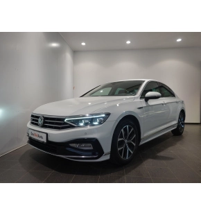 VW Noul Passat Comfortline 2.0 TDI thumbnail
