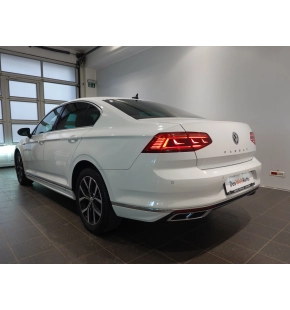 VW Noul Passat Comfortline 2.0 TDI thumbnail
