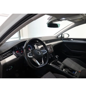 VW Noul Passat Comfortline 2.0 TDI thumbnail
