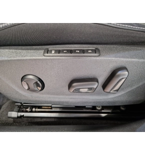 Škoda OCTAVIA COMBI STYLE 2.0 TDI DSG thumbnail