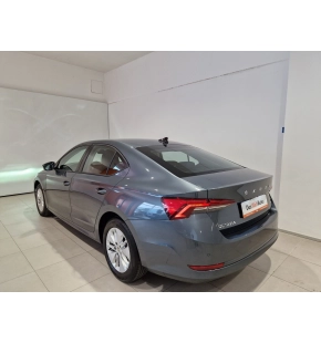 Škoda Octavia Ambition 2.0 TDI DSG thumbnail