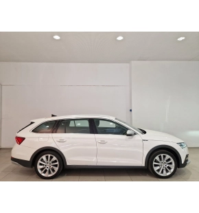 Škoda Octavia Combi Scout thumbnail
