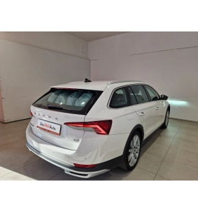 Škoda Octavia Combi Scout thumbnail
