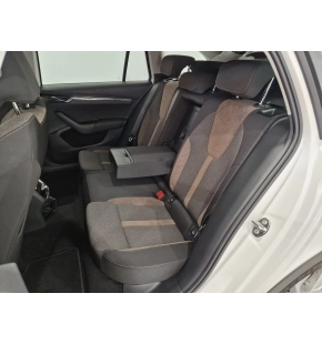 Škoda Octavia Combi Scout thumbnail