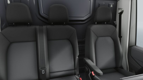 Crafter 3.5 Furgon L4H3 FWD 103kW AG8 thumbnail