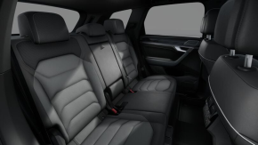 Noul Touareg R-Line V6 TDI thumbnail