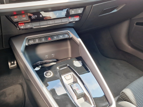 Audi A3 Limuzina S line 35 TFSI thumbnail
