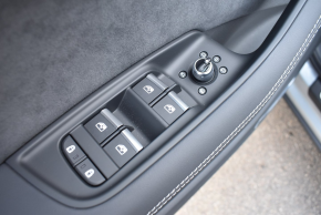 Audi Q7 PI S line 55 TFSI quattro thumbnail