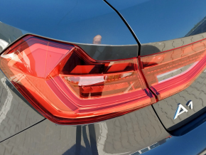 Audi A1 Sportback Advanced 30 TFSI thumbnail