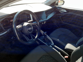 Audi A1 Sportback Advanced 30 TFSI thumbnail