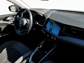 Audi A1 Sportback Advanced 30 TFSI thumbnail