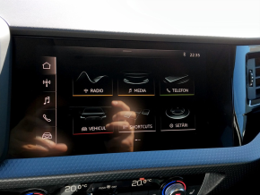 Audi A1 Sportback Advanced 30 TFSI thumbnail