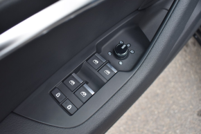 Audi A6 Design 40 TDI quattro thumbnail