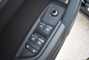 Audi Q5 40 TDI quattro thumbnail