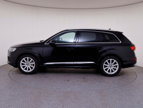 Audi Q7 55 TFSI e quattro thumbnail