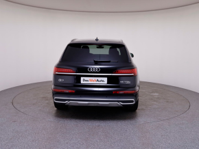 Audi Q7 55 TFSI e quattro thumbnail