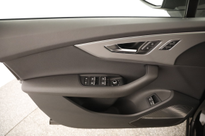 Audi Q7 55 TFSI e quattro thumbnail