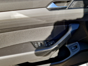 VW Noul Passat Trendline1.5 TSI ACT DSG thumbnail