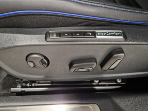 VW Arteon SB R TSI 4MOTION DSG thumbnail