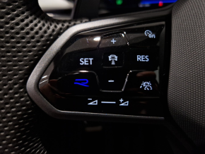 VW Arteon SB R TSI 4MOTION DSG thumbnail