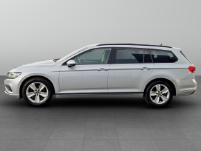 VW Passat Variant TDI SCR DSG thumbnail