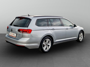 VW Passat Variant TDI SCR DSG thumbnail