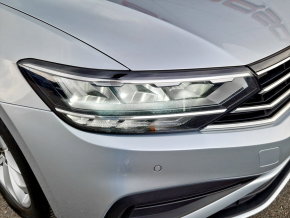 VW Passat Variant TDI SCR DSG thumbnail