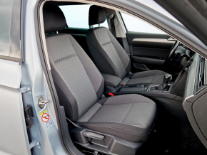 VW Passat Variant TDI SCR DSG thumbnail