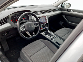 VW Passat Variant TDI SCR DSG thumbnail