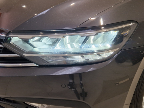 VW Noul Passat Comfortline 2.0 TDI DSG thumbnail