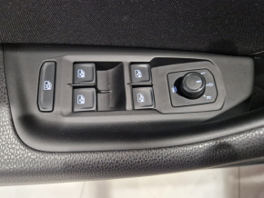 VW Noul Passat Comfortline 2.0 TDI DSG thumbnail