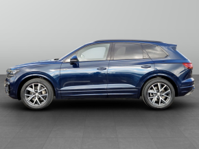 VW Touareg R-Style V6 TFSI thumbnail