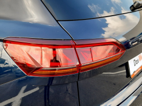 VW Touareg R-Style V6 TFSI thumbnail