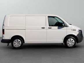 VW T6.1 Furgon KR 2.0 TDI 66KW thumbnail