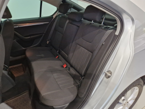 Škoda Octavia Style 2.0 TDI DSG thumbnail