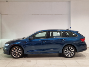 Škoda OCTAVIA Combi Ambition iV DSG thumbnail