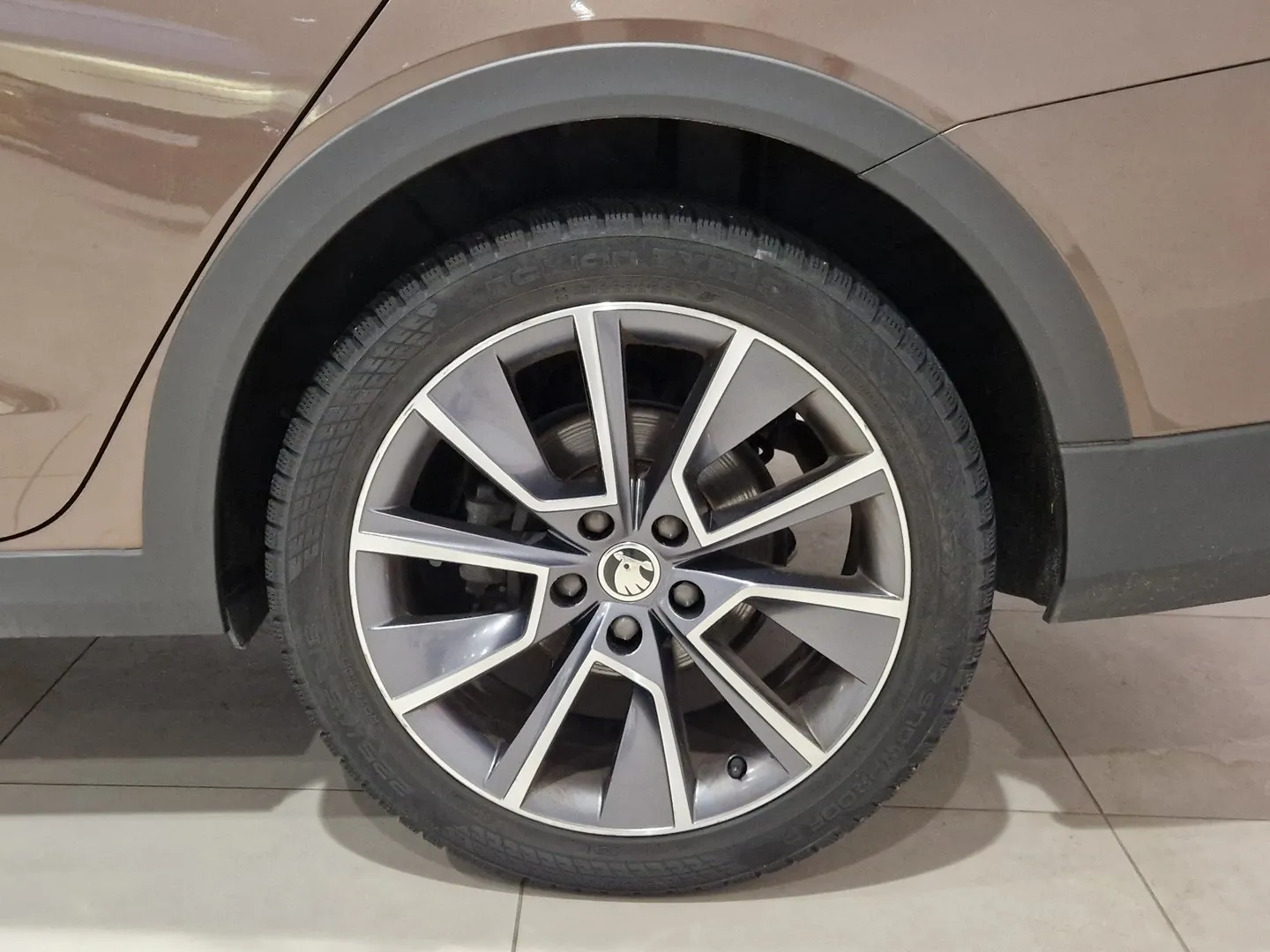 Škoda OCTAVIA COMBI SCOUT 2.0 TDI DSG 4x4